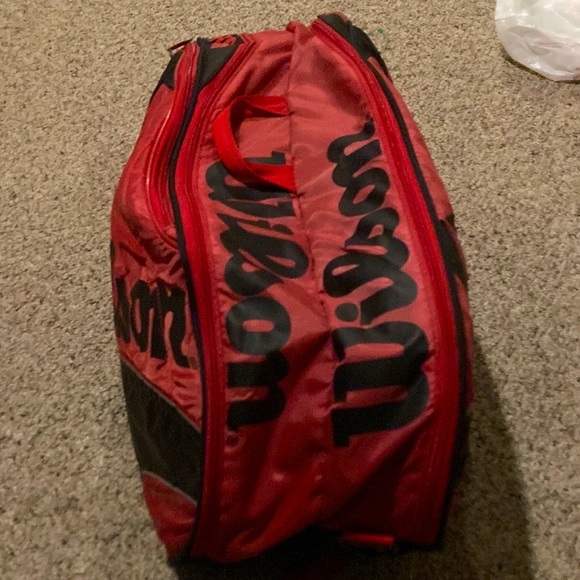 Wilson Tennis Bag - Picture 1 of 4